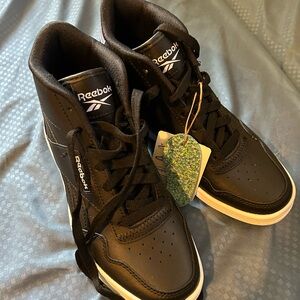 Reebok Women’s High Top Sneaker